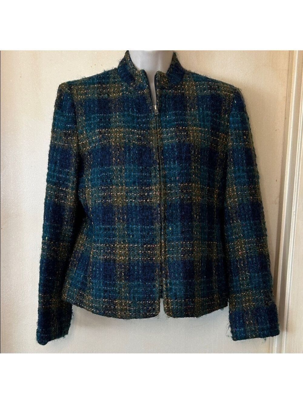 Jones New York Vintage Plaid Mohair/Wool Jacket - Blue and Green size 6
